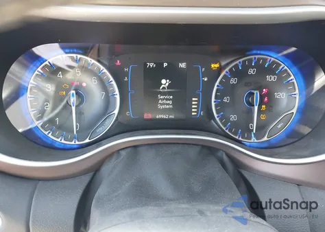 2023 Chrysler Voyager Lx из США, поврежденный, VIN 2C4RC1CG3PR608009